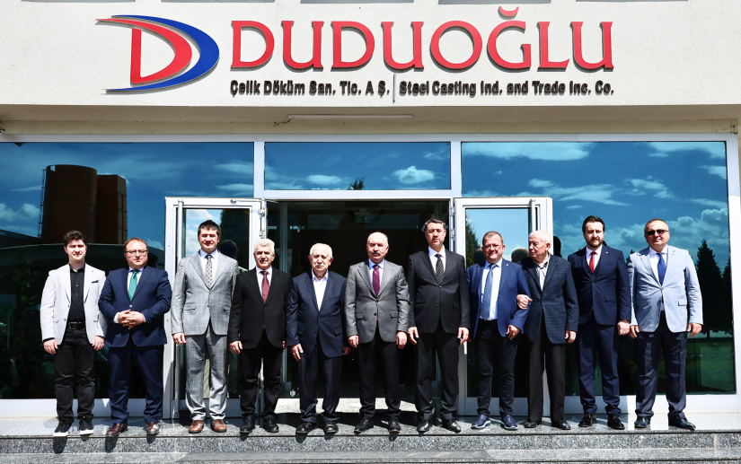 Yönetim Kurulu Başkanımız Çetin Başaranhıncal ve Yönetim Kurulu Üyelerimiz Muharrem Sarıaslan ile Doğan Keskin, Organize Sanayi Bölgesinde faaliyet gösteren Duduoğlu Çelik Döküm Sanayi A.Ş. Firması tarafından bu yıl 17’ncisi düzenlenen Hıdırellez Bahar Şenliğine katıldılar.