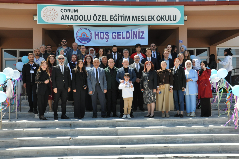 ANADOLU ÖZEL EĞİTİM MESLEK OKULU BİLİM FUARI
