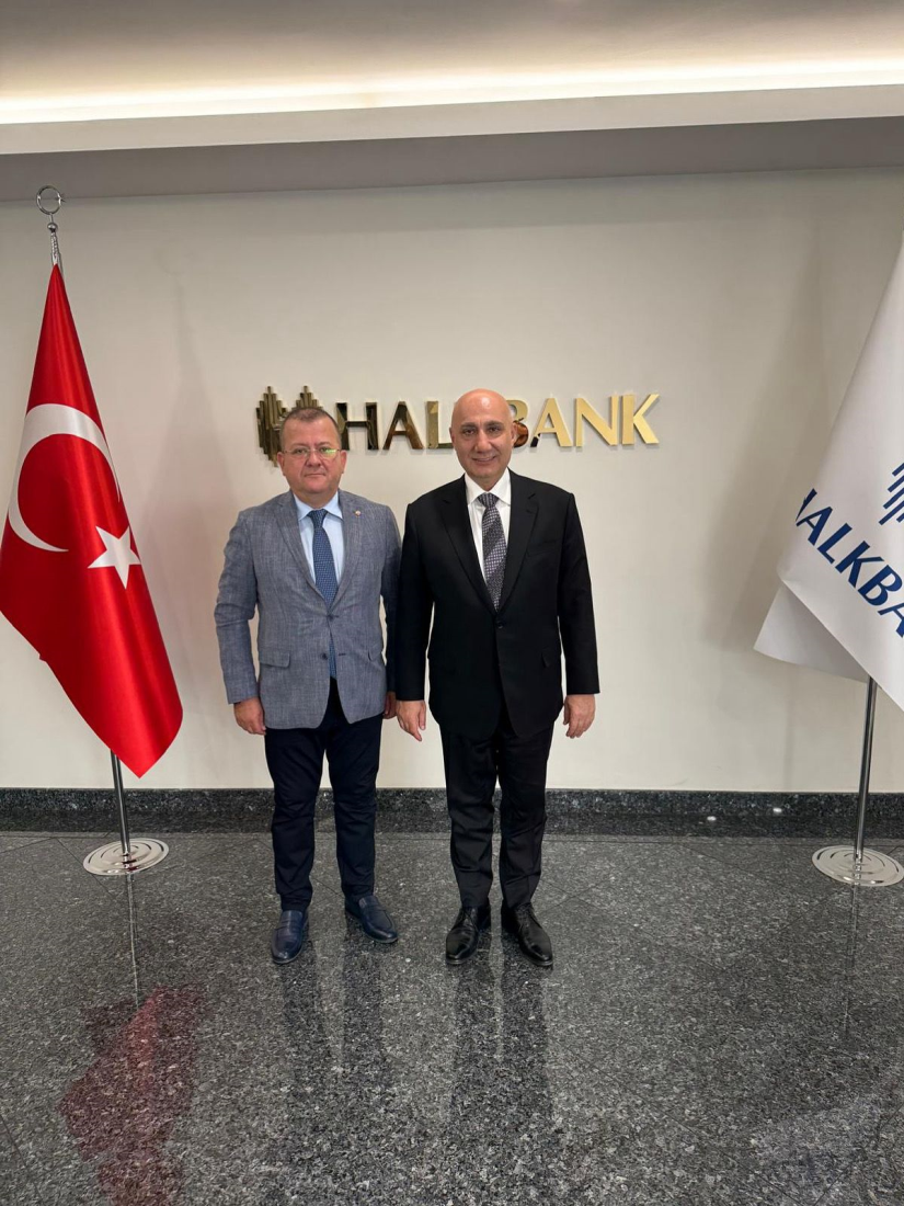 Yönetim Kurulu Başkanımız Çetin Başaranhıncal, Halkbank Genel Müdürü Osman Arslan’ı ziyaret etti.
