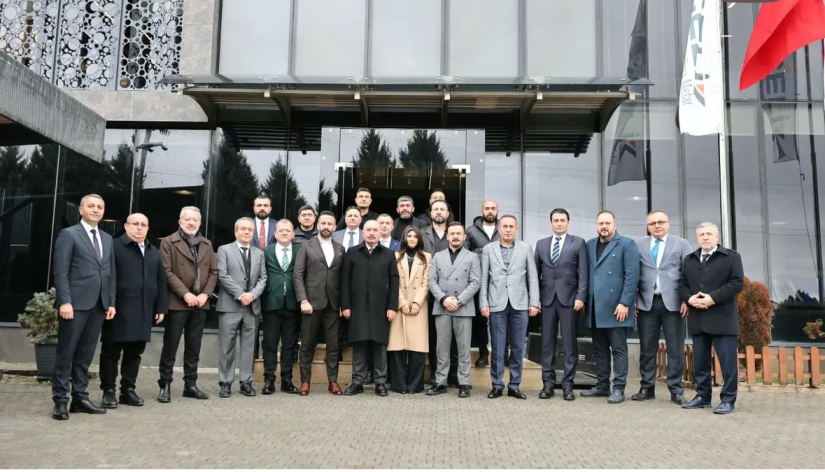 Özçelik Yakupoğulları Metal Fabrikasını ziyaret