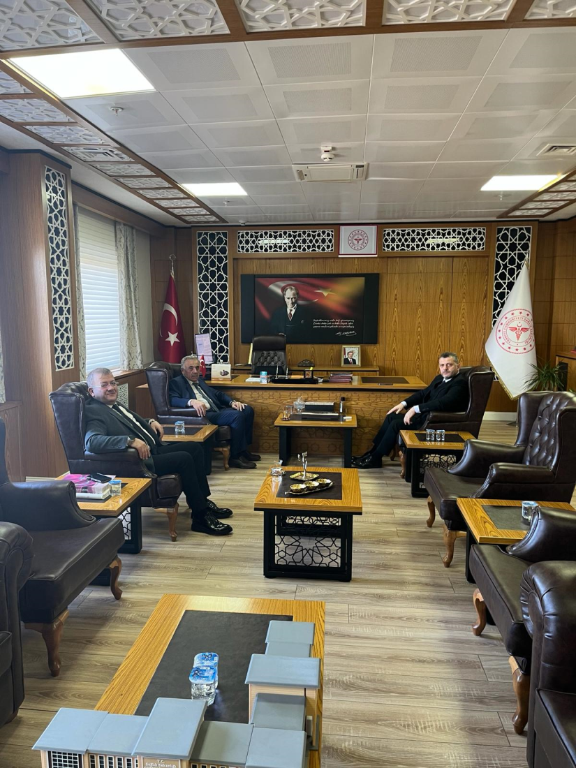 Çorum İl Sağlık Müdürü Prof. Dr. Sinan Zehir’i ziyaret