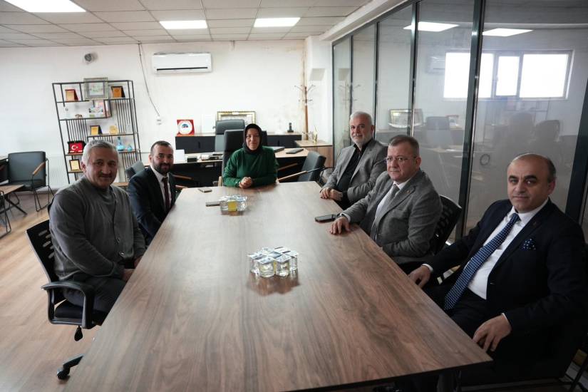 Tek Yıldız Kereste'ye taziye ziyareti