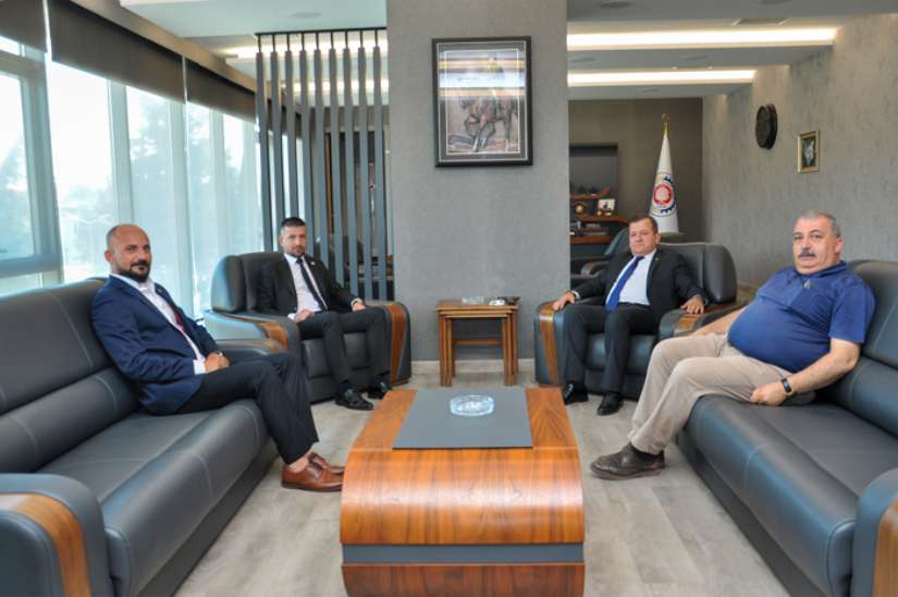 Türkiye Değişim Partisi(TDP) Çorum İl Başkanı Engin Erenler'e ve TDP İl Sekreteri İsmail Kaplan'a,Yönetim Kurulu Başkanımız Çetin Başaranhıncal'a ve Başkan Yardımcımız Mustafa Özbayram'a yapmış oldukları nezaket ziyaretleri için teşekkür ederiz.