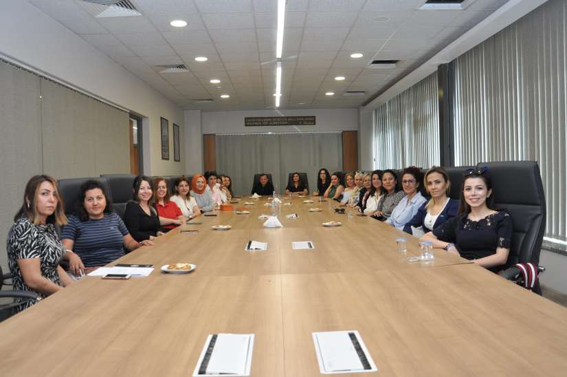 Odamız Kadın Girişimciler Kurulu Toplantısı Yönetim Kurulu Başkanımız Çetin Başaranhıncal başkanlığında gerçekleştirildi. Gündem maddeleri görüşüldükten sonra toplantı sona erdi.