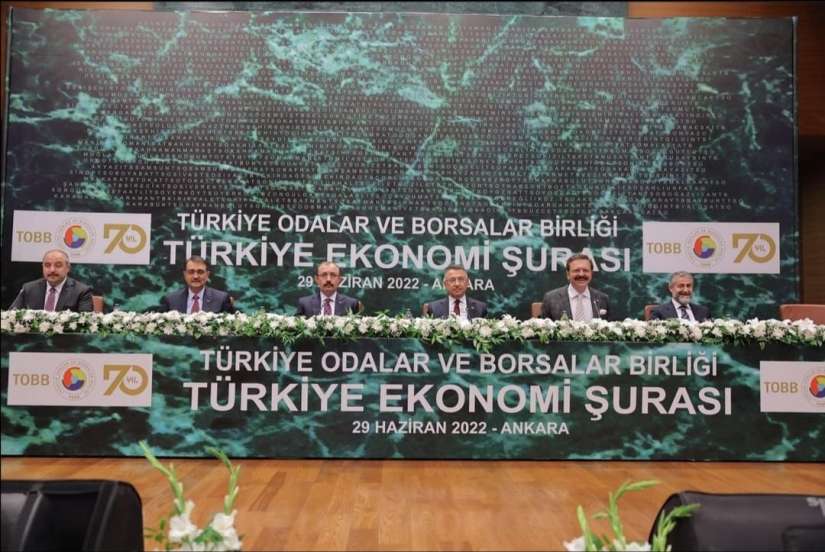 Yönetim Kurulu Başkanımız Çetin Başaranhıncal ve Turhal Ticaret ve Sanayi Odası Başkanı Ömer Çenesiz,Türkiye Odalar ve Borsalar Birliği (TOBB) Türkiye Ekonomi Şurası'na katıldı.