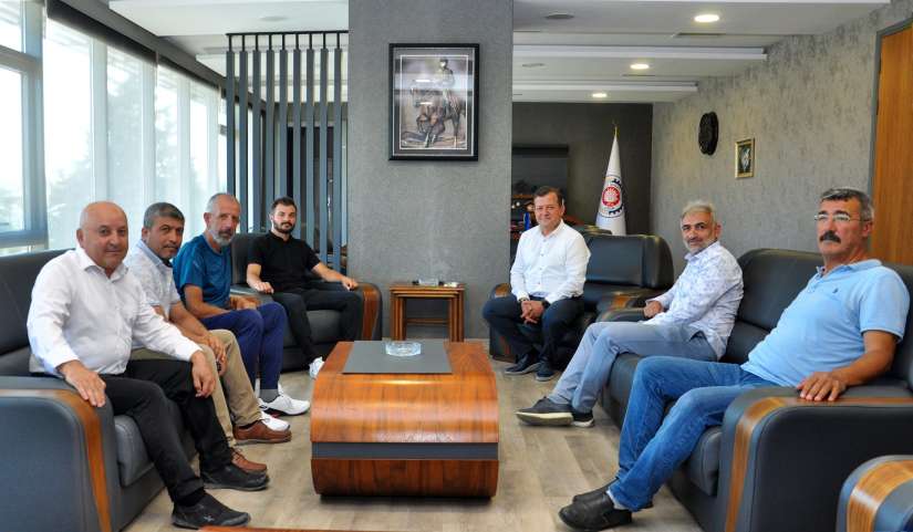 Çorum Amatör Spor Kulüpleri Federasyonu (ASKF) Başkanı Ferhat Arıcı ve Yönetimine, Yönetim Kurulu Başkanımız Çetin Başaranhıncal'a yapmış oldukları ziyaret için teşekkür ederiz.